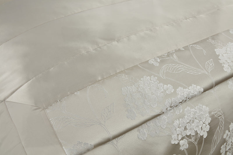 Blossom - Embellished Jacquard Quilted Bedspread Set in Cream