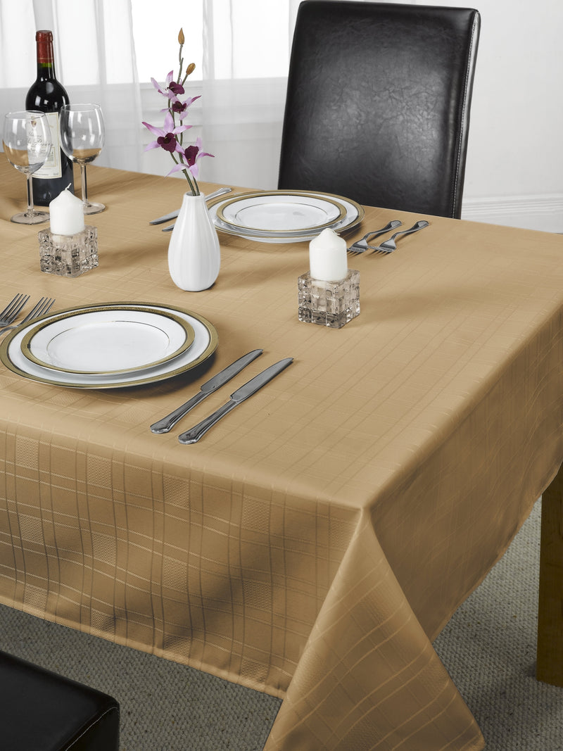 Chequers - Jacquard Table Cloth in Coffee