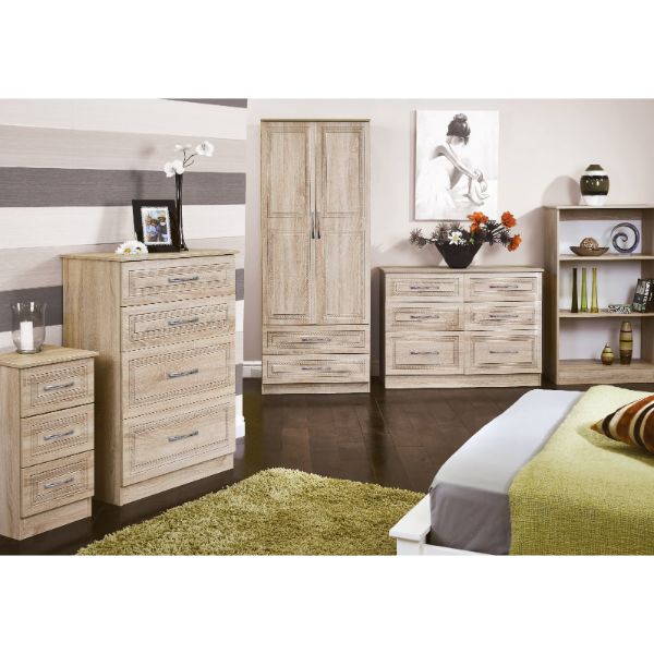 Dakar Ready Assembled Deep Chest of Drawers with 3 Drawers  - Modern Oak