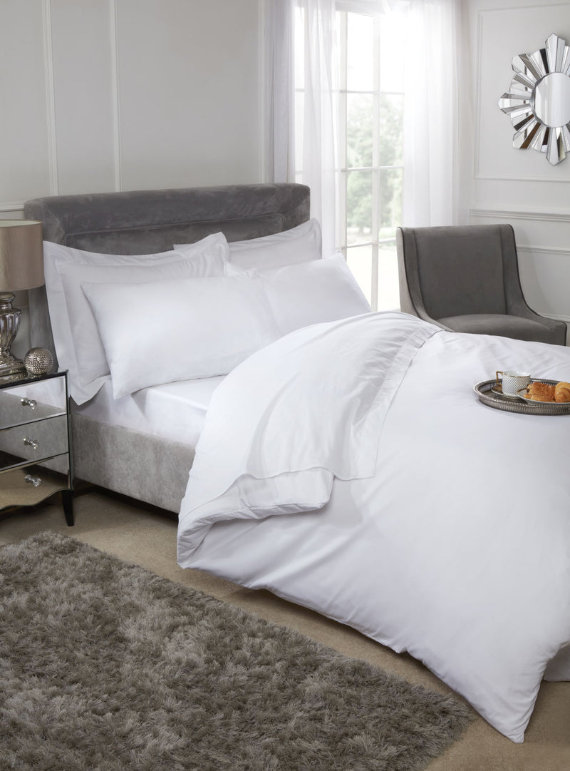 200 Thread Count Luxury Egyptian Cotton Duvet Cover in White