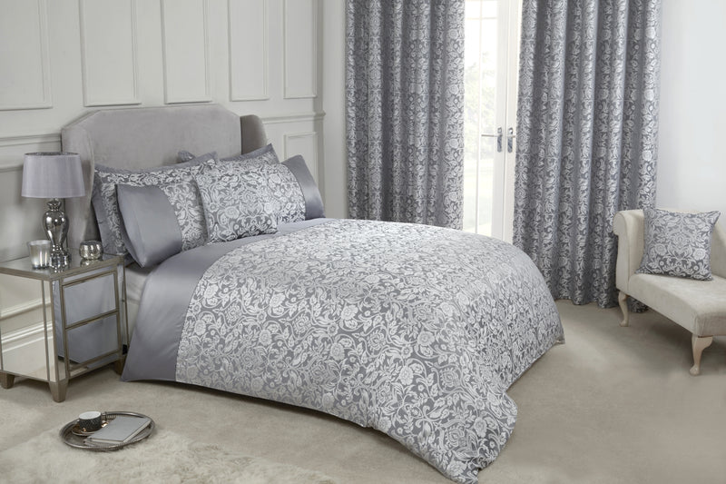 Eden - Embellished Jacquard Duvet Set in Silver