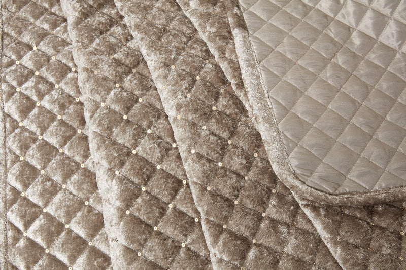 Glamour - Quilted Sequin Velvet Duvet Set in Mink