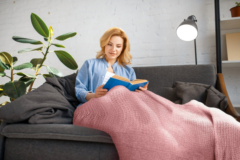 Honeycomb - Recycled Cotton Throw in Blush Pink