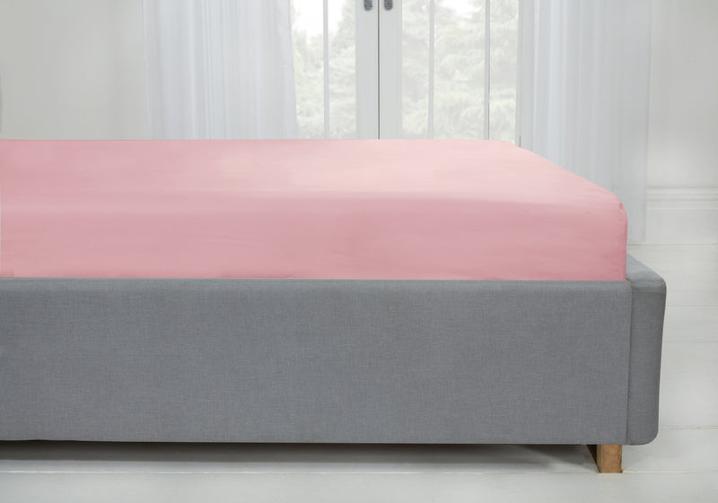 Lyla Fitted Sheet in Blush Pink