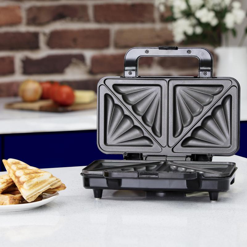 Tower Deep Fill Sandwich Maker 900w  - Black