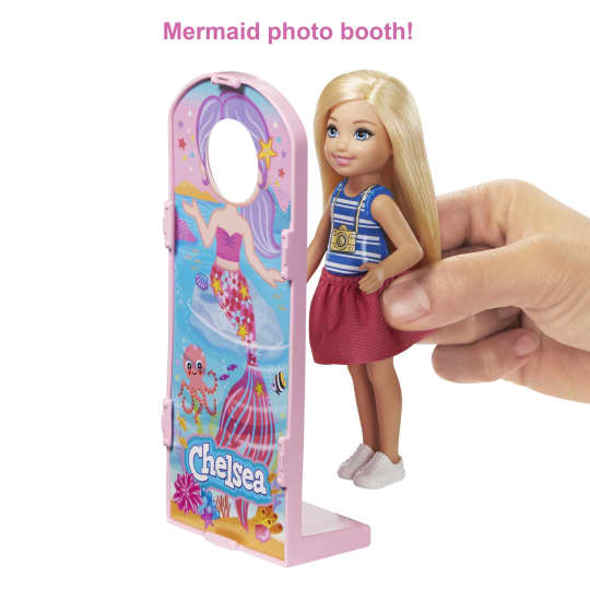 Barbie Club Chelsea Doll & Playset